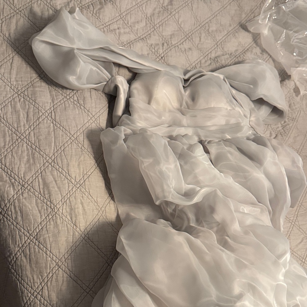 Elegant Light Grey Off One Shoulder Formal Dress